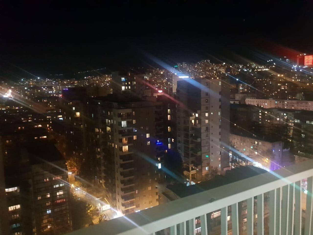 Sol'S M2 White Modern Apartments Tbilisi ภายนอก รูปภาพ